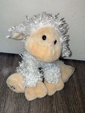 Ganz Webkinz Lamb (model HM201) 2009